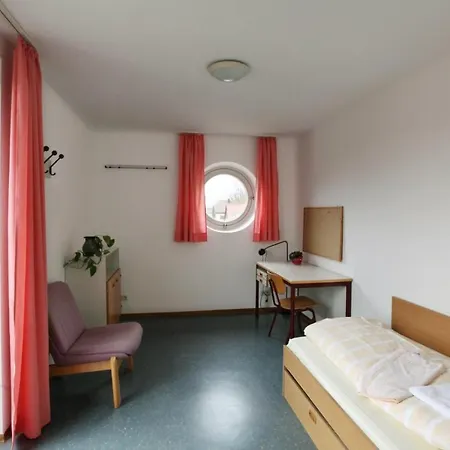 Gaestehaus Goethe-institut 公寓式酒店